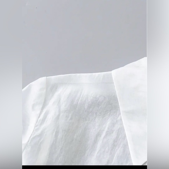 Gorgeous transparent women’s blouse with bow on back! It’s a showstopper! - Picture 4 of 6